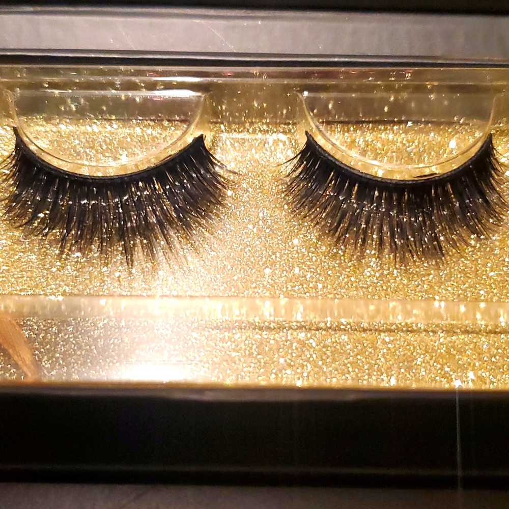 Lashes